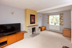 Sitting Room- click for photo gallery